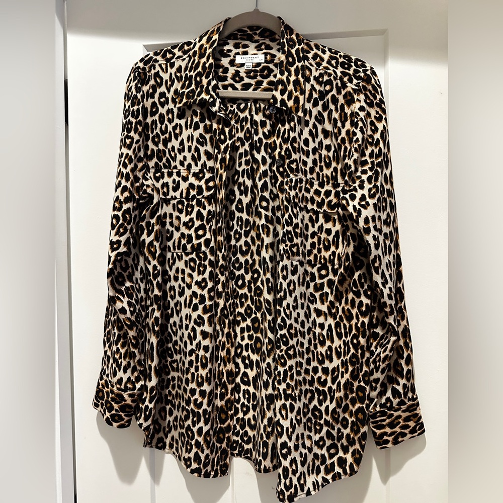 Equipment silk blouse for sale in pristine condition